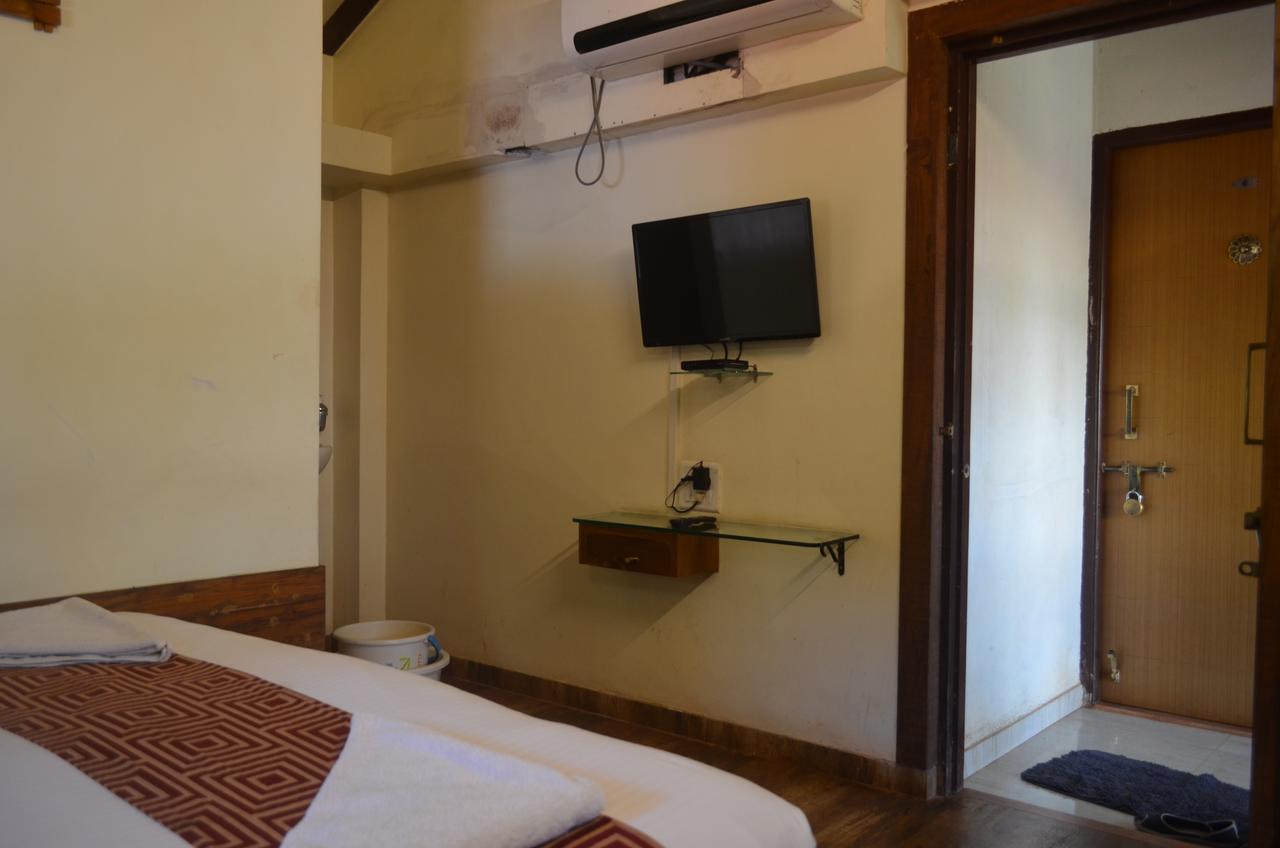 Kaular Atithis Grand Kokan Resort 甘帕普拉 外观 照片