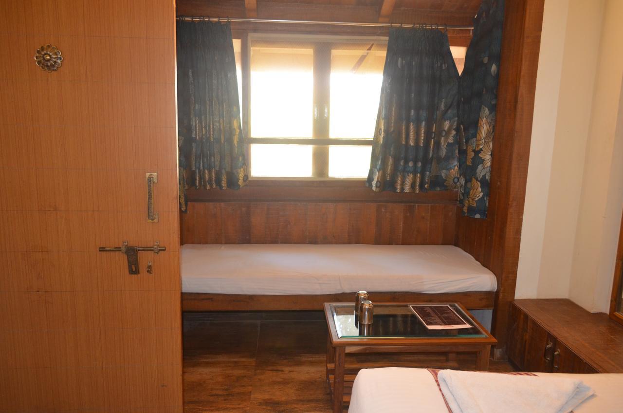 Kaular Atithis Grand Kokan Resort 甘帕普拉 外观 照片