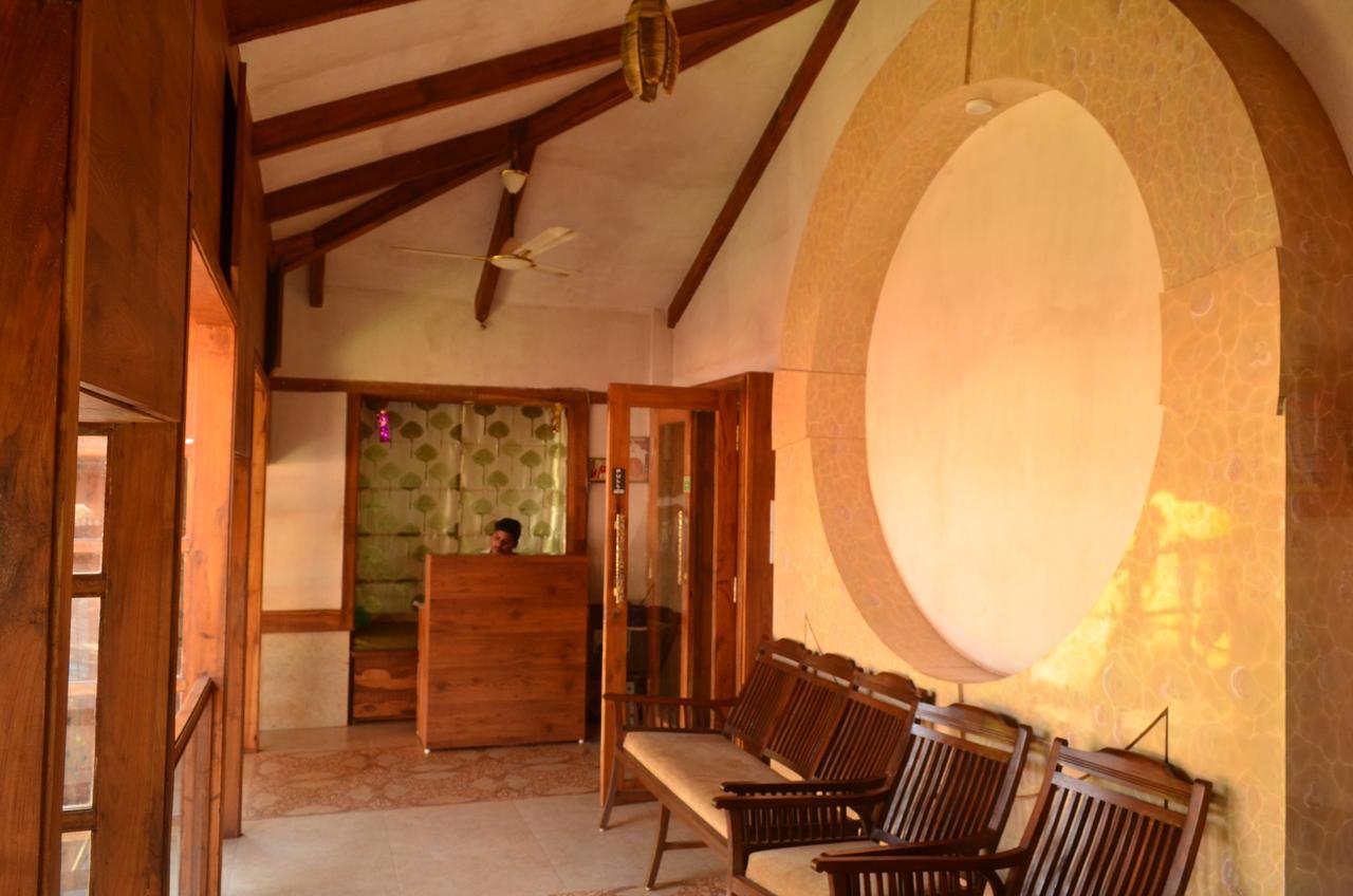 Kaular Atithis Grand Kokan Resort 甘帕普拉 外观 照片