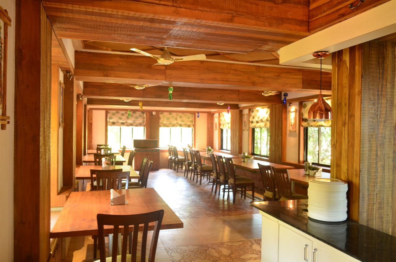 Kaular Atithis Grand Kokan Resort 甘帕普拉 外观 照片