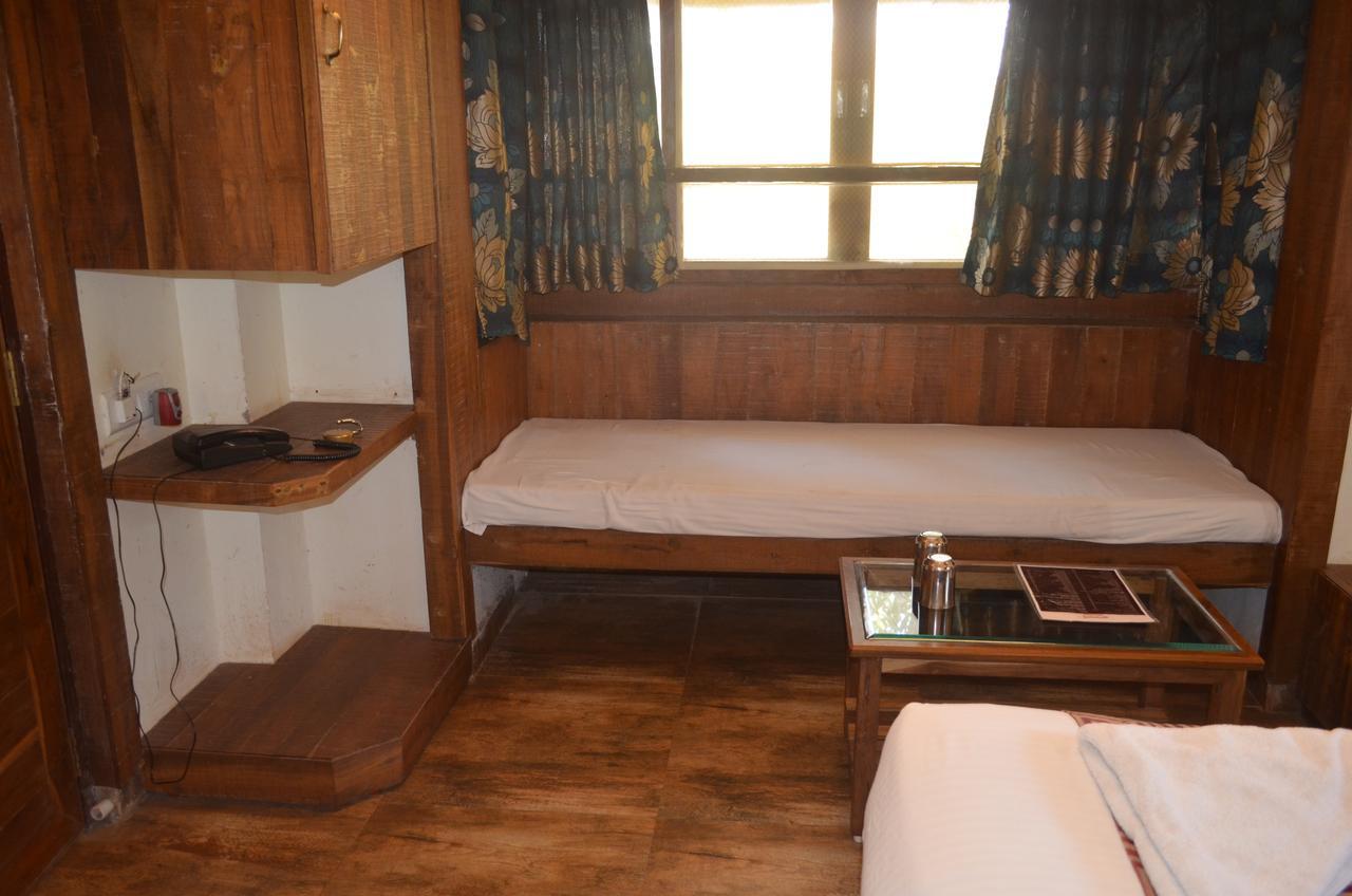 Kaular Atithis Grand Kokan Resort 甘帕普拉 外观 照片