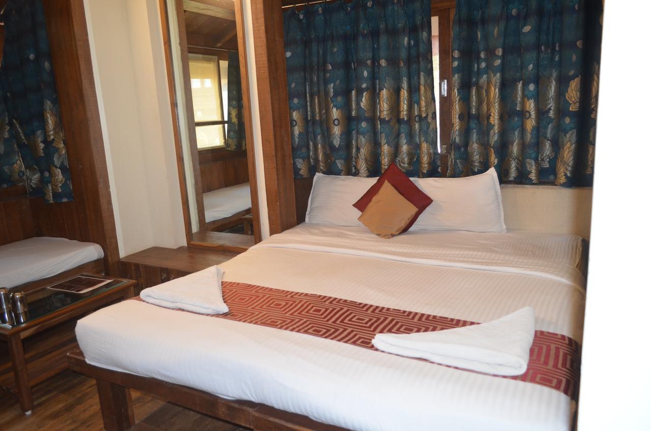 Kaular Atithis Grand Kokan Resort 甘帕普拉 外观 照片