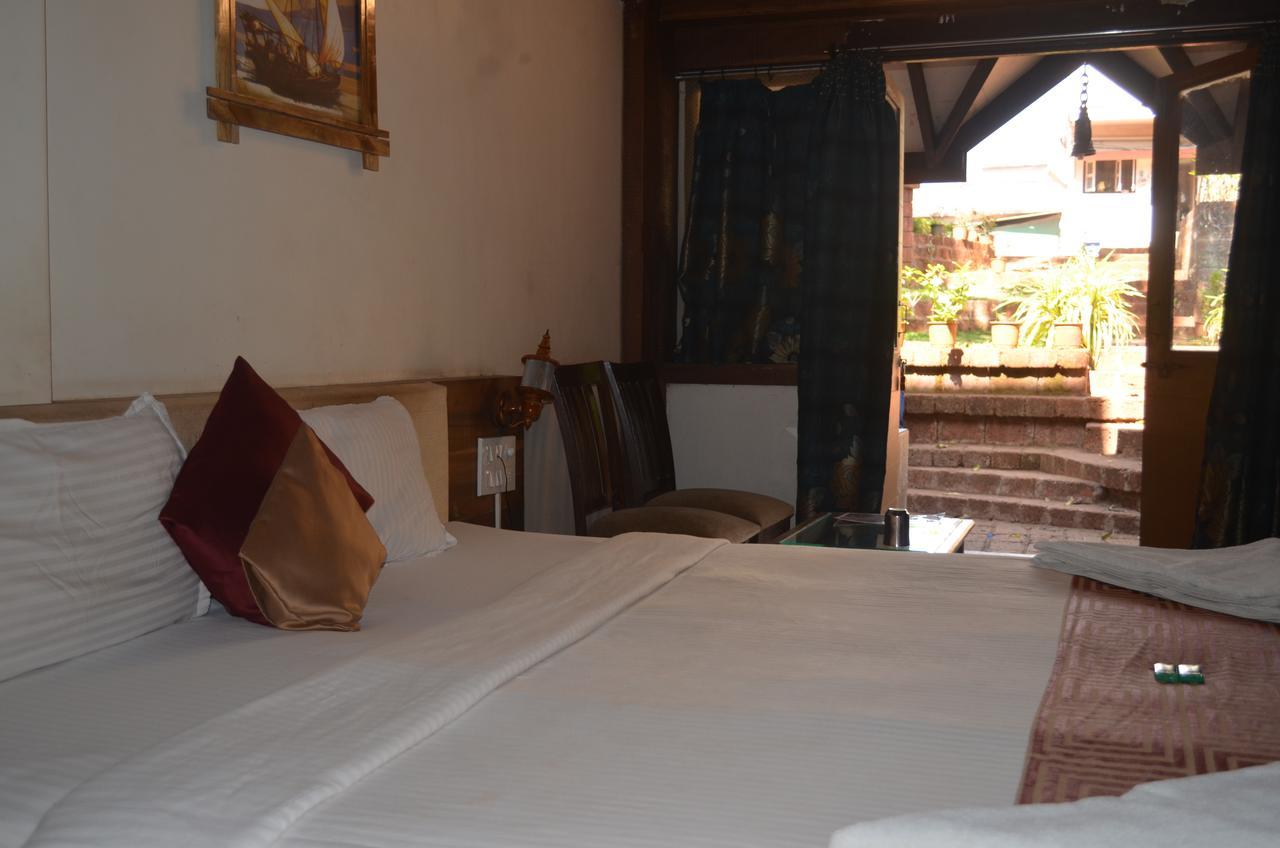Kaular Atithis Grand Kokan Resort 甘帕普拉 外观 照片