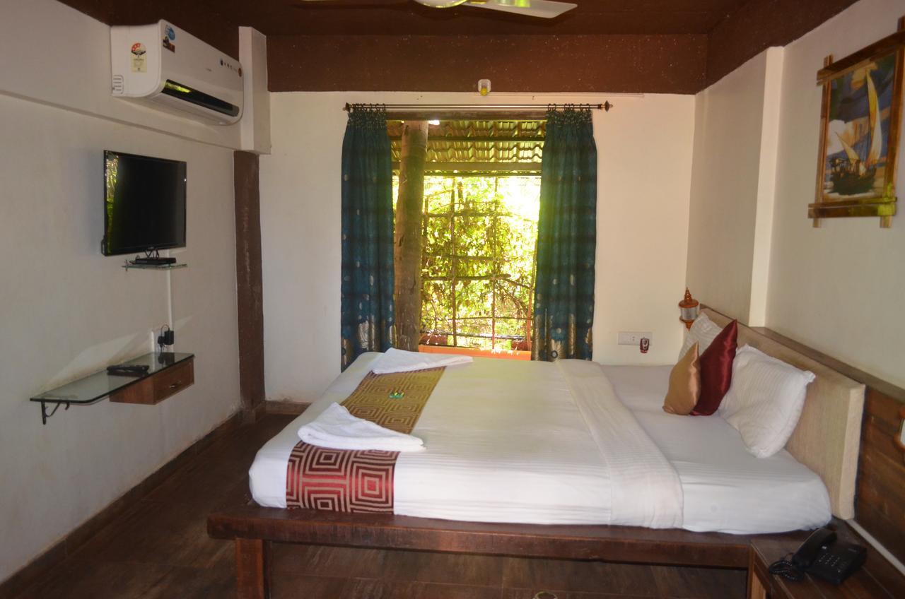 Kaular Atithis Grand Kokan Resort 甘帕普拉 外观 照片